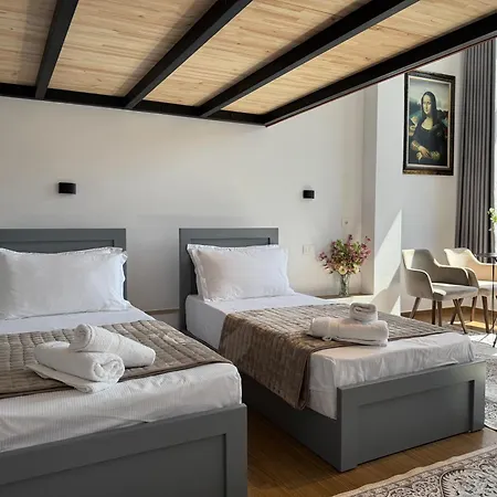 Otel Es Duplex
